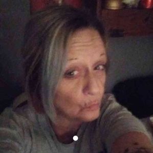 Meet your Posher, Charline